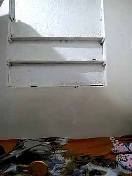 Snapshot of Cameron_puppy chatting on May 1, 10:31 am Cameron puppy online show from May 1, 10:31 am