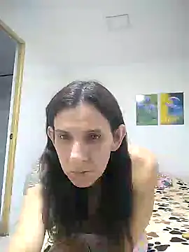 Snapshot of Cameron_puppy chatting on May 30, 8:50 pm Cameron puppy online show from May 30, 8:50 pm