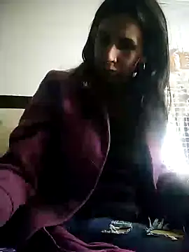Snapshot of Cameron_puppy chatting on June 9, 12:33 am Cameron puppy online show from June 9, 12:33 am