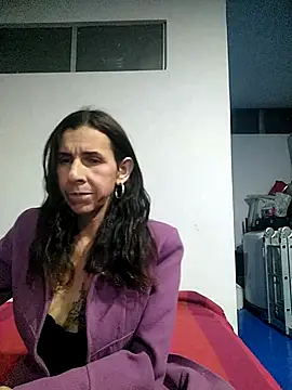 Snapshot of Cameron_puppy chatting on June 12, 5:17 am Cameron puppy online show from June 12, 5:17 am