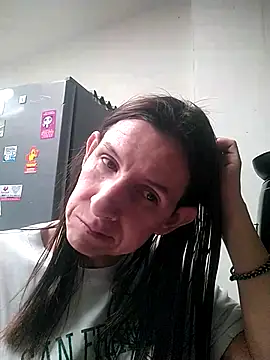 Snapshot of Cameron_puppy chatting on June 26, 7:29 pm Cameron puppy online show from June 26, 7:29 pm