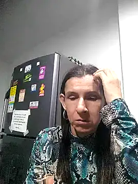 Snapshot of Cameron_puppy chatting on July 2, 3:23 am Cameron puppy online show from July 2, 3:23 am