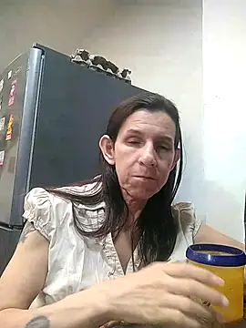 Snapshot of Cameron_puppy chatting on July 27, 7:43 pm Cameron puppy online show from July 27, 7:43 pm