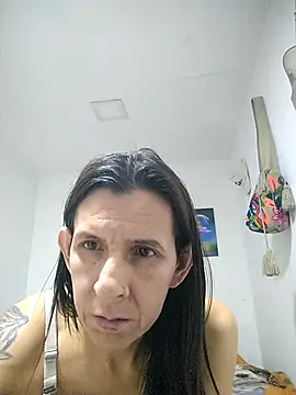 Snapshot of Cameron_puppy chatting on July 28, 7:39 pm Cameron puppy online show from July 28, 7:39 pm