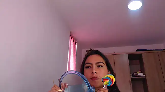 fairylatin222 online show from January 8, 2:46 pm