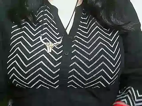 Snapshot of rehana_housewife chatting on February 16, 10:28 pm rehana housewife online show from February 16, 10:28 pm