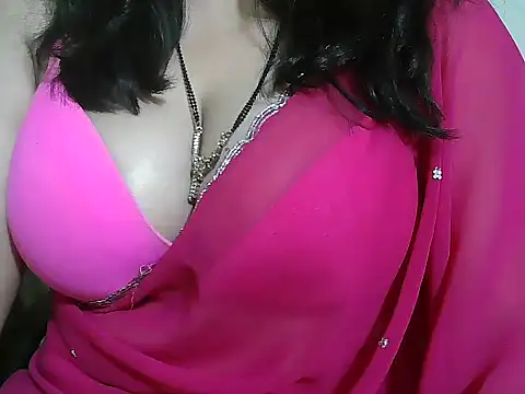 Snapshot of rehana_housewife chatting on February 26, 7:29 am rehana housewife online show from February 26, 7:29 am