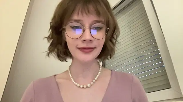 Snapshot of ms_christiana chatting on April 30, 5:41 pm ms christiana online show from April 30, 5:41 pm