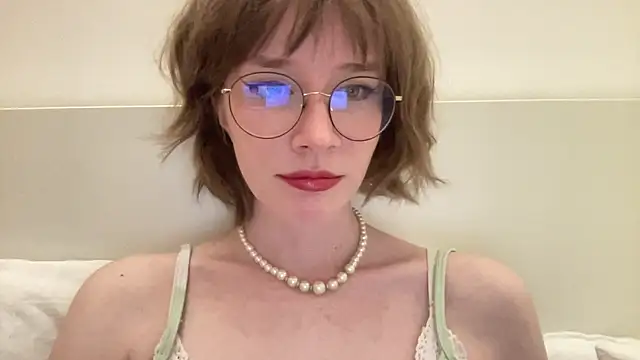 Snapshot of ms_christiana chatting on May 19, 8:59 pm ms christiana online show from May 19, 8:59 pm