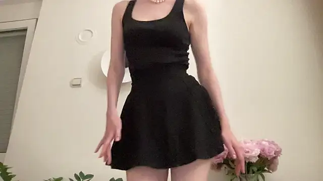 Snapshot of ms_christiana chatting on May 31, 8:54 pm ms christiana online show from May 31, 8:54 pm