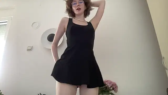 Snapshot of ms_christiana chatting on June 5, 2:45 pm ms christiana online show from June 5, 2:45 pm