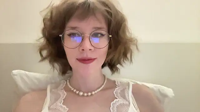 Snapshot of ms_christiana chatting on June 14, 6:54 pm ms christiana online show from June 14, 6:54 pm