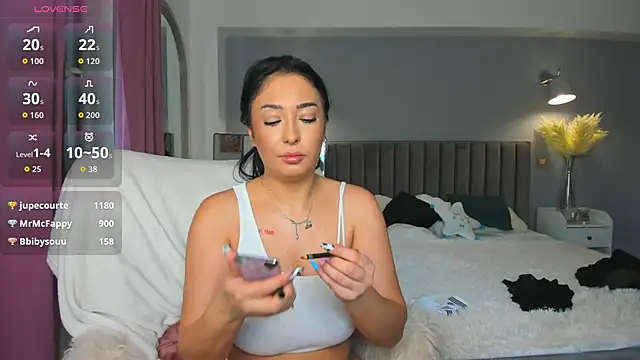 Awesome Jolie online show from October 12, 8:13 am