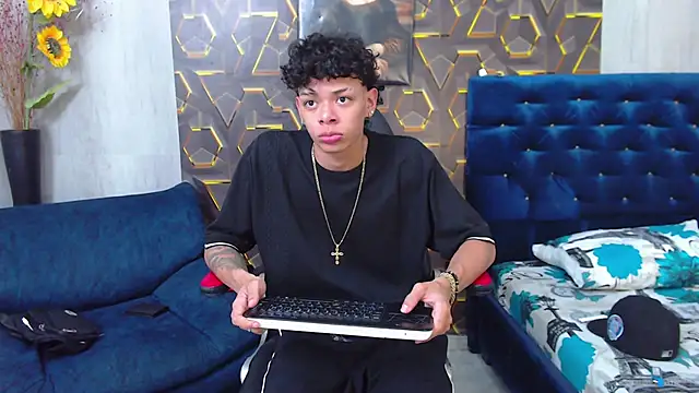 Harry jhonsson online show from March 14, 11:21 pm