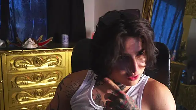 dantecoppolaa  online show from January 31, 7:40 pm