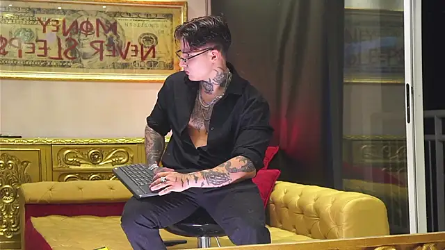 dantecoppolaa  online show from March 26, 2:28 am