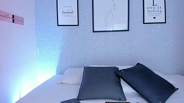 Natasha harper online show from October 24, 12:01 pm