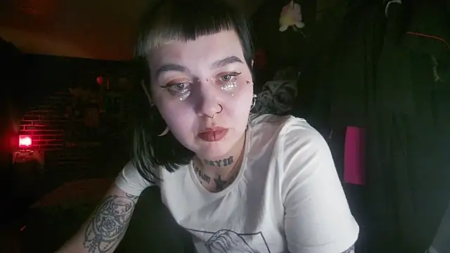 Snapshot of MoorderxDoll chatting on January 7, 11:14 pm MoorderxDoll online show from January 7, 11:14 pm