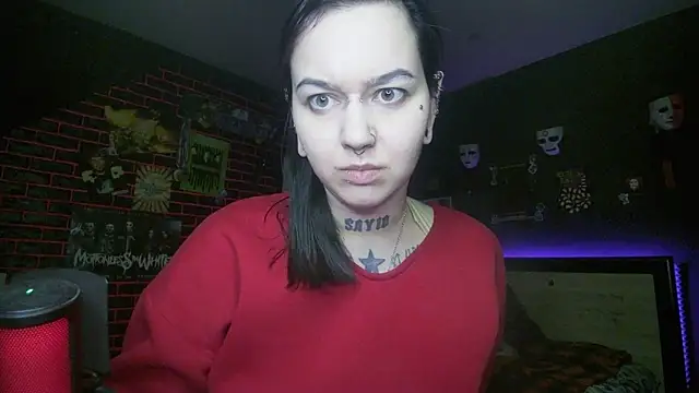 Snapshot of MoorderxDoll chatting on February 22, 8:40 pm MoorderxDoll online show from February 22, 8:40 pm