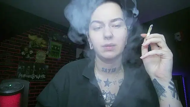 Snapshot of MoorderxDoll chatting on February 28, 11:06 pm MoorderxDoll online show from February 28, 11:06 pm