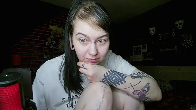 Snapshot of MoorderxDoll chatting on June 29, 7:25 pm MoorderxDoll online show from June 29, 7:25 pm