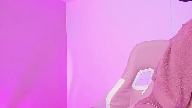 Sachi Meow online show from February 3, 6:24 pm