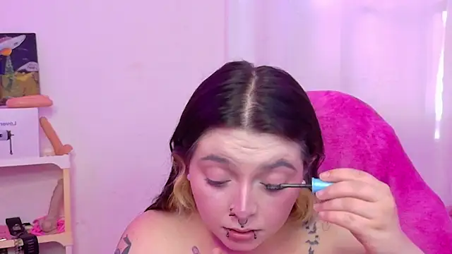 Sachi Meow online show from July 26, 7:10 pm
