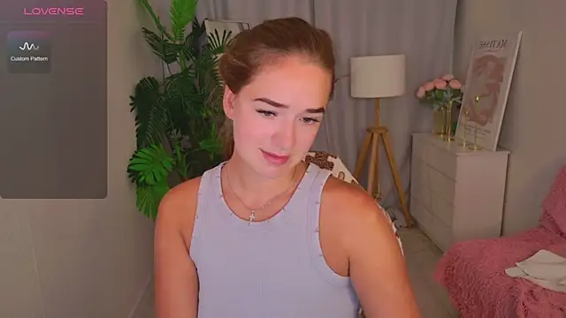 LovelyJessie online show from June 7, 2:21 pm