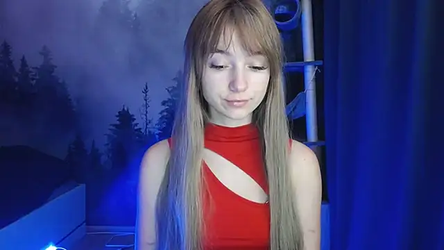 LuciaYoung online show from December 13, 6:53 am