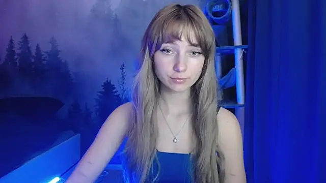 LuciaYoung online show from December 15, 7:21 pm