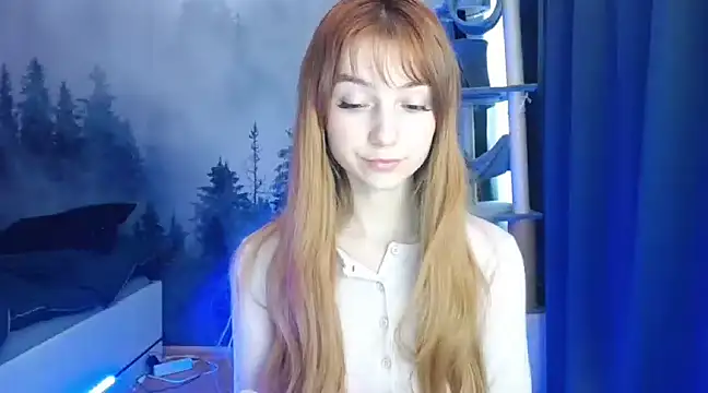 LuciaYoung online show from January 2, 10:26 am