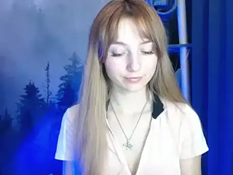 LuciaYoung online show from January 7, 10:19 pm