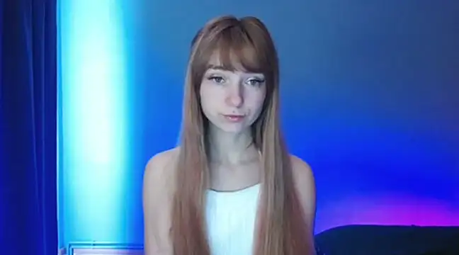LuciaYoung online show from January 13, 7:11 am