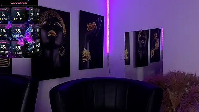  brenna hanson online show from November 10, 7:13 pm