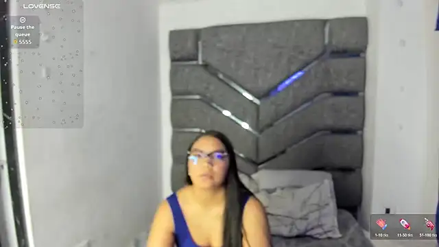 Latinos couples online show from August 4, 3:43 am