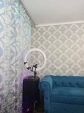 diamond190896 online show from July 4, 3:18 pm