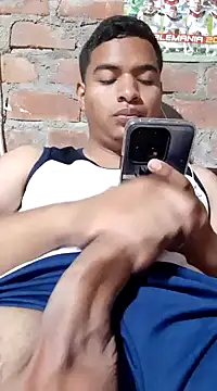 Snapshot of Blaximental2202 chatting on December 25, 6:20 am Blaximental2202 online show from December 25, 6:20 am