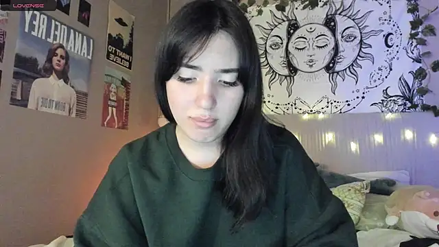 Snapshot of Anisawithlove chatting on December 25, 5:37 pm Anisawithlove online show from December 25, 5:37 pm