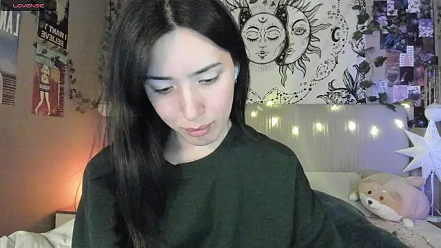 Snapshot of Anisawithlove chatting on March 18, 11:42 pm Anisawithlove online show from March 18, 11:42 pm