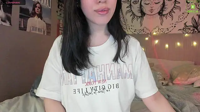 Snapshot of Anisawithlove chatting on March 22, 11:53 pm Anisawithlove online show from March 22, 11:53 pm