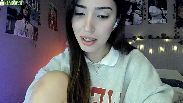 Anisawithlove online show from October 16, 8:04 am