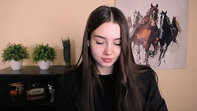 Lili magic online show from March 15, 9:59 am