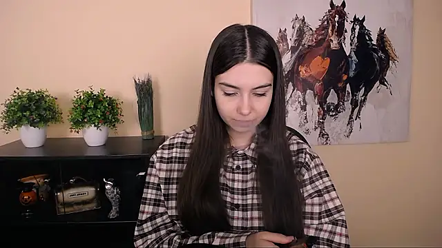 Lili magic online show from March 21, 10:20 am