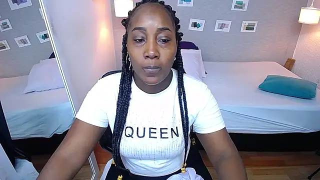 kiara evanss online show from December 13, 8:26 pm