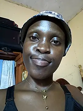 pretty amaal online show from October 10, 8:08 pm