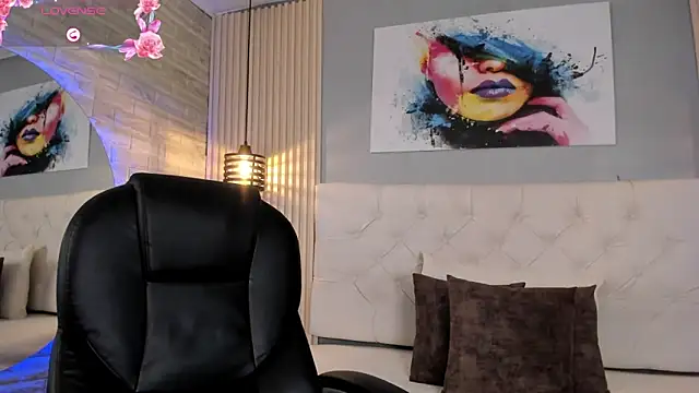 emma  smith1 online show from September 22, 12:29 pm