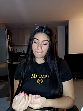 tara20  online show from October 12, 4:44 am