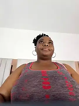 Snapshot of Breisy_bigboobs chatting on July 24, 7:56 pm Breisy bigboobs online show from July 24, 7:56 pm