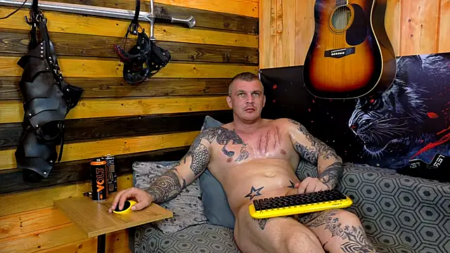 MrrKray online show from April 28, 4:01 pm