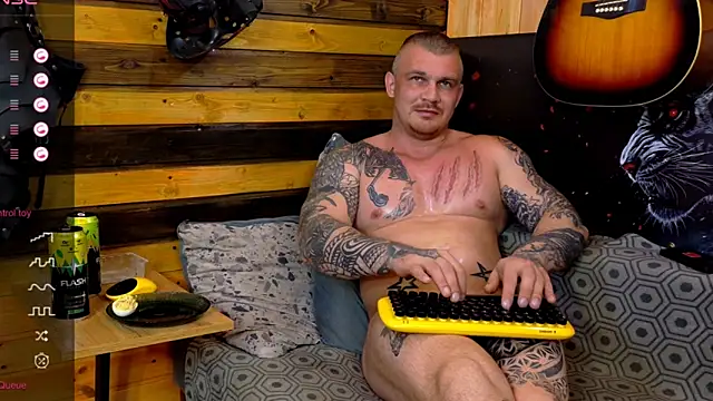 MrrKray online show from May 3, 8:59 pm